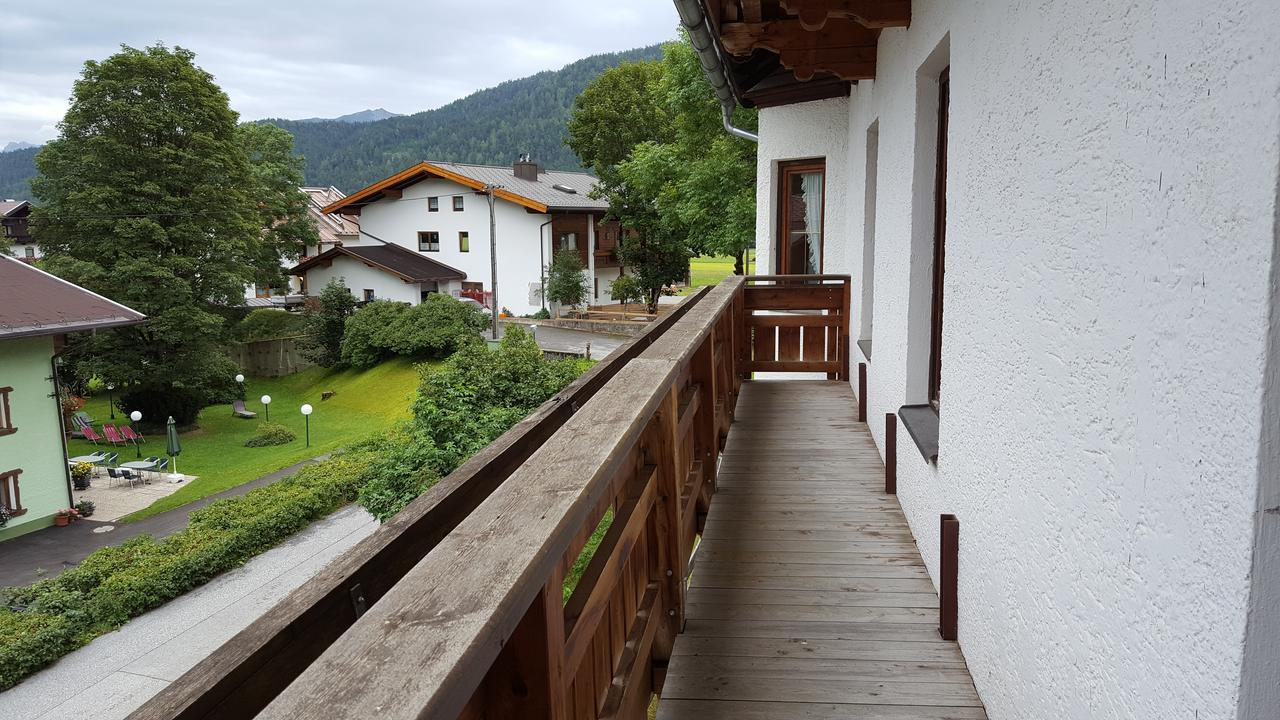 Hotel Gasthof Gaistal Leutasch Exterior photo