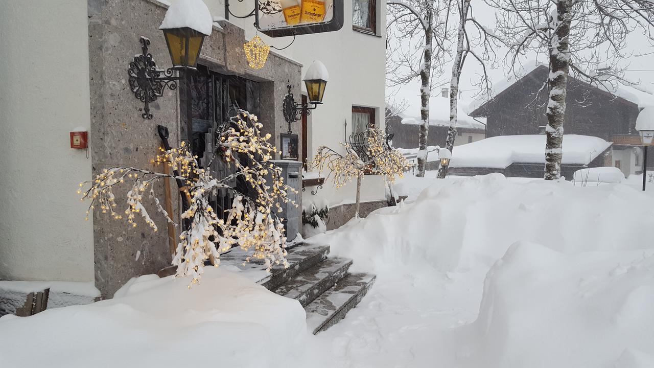 Hotel Gasthof Gaistal Leutasch Exterior photo
